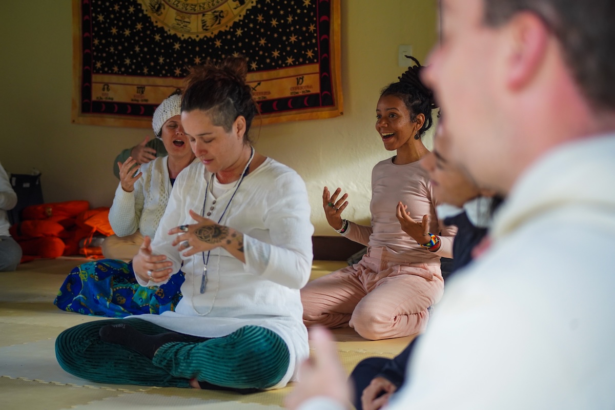 Formação Intensiva em Nāda Yoga | Intuisom